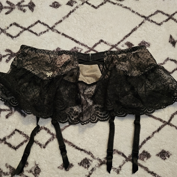 New Victoria Secret Garter Lingerie Stocking Holder - Picture 2 of 3